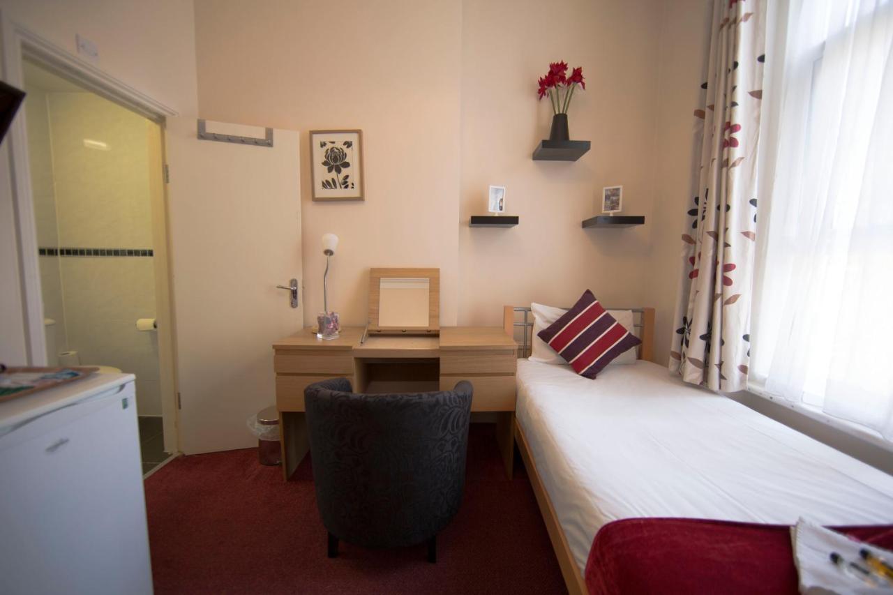 Saba Rooms And Apartments London Bagian luar foto