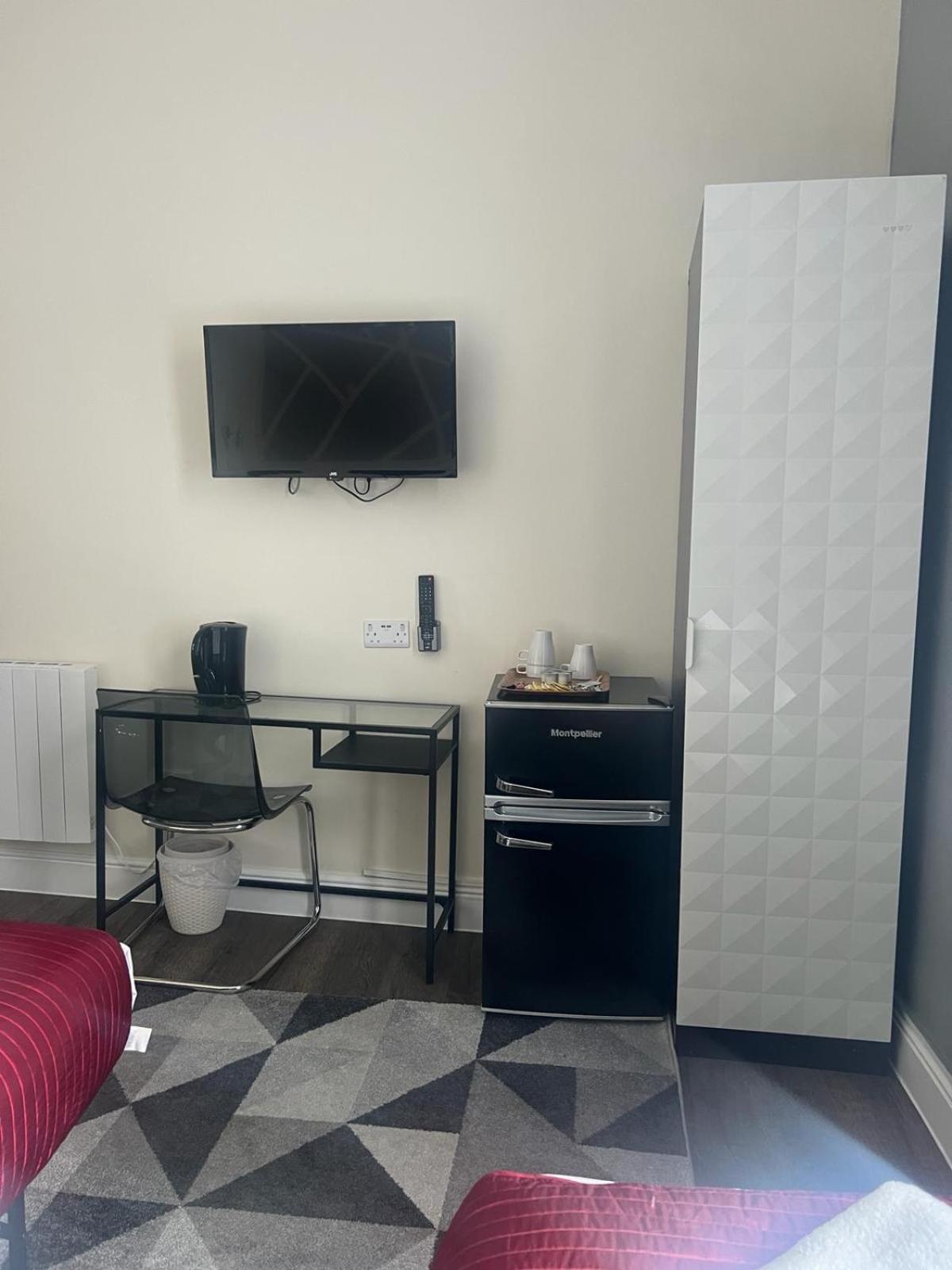 Saba Rooms And Apartments London Bagian luar foto