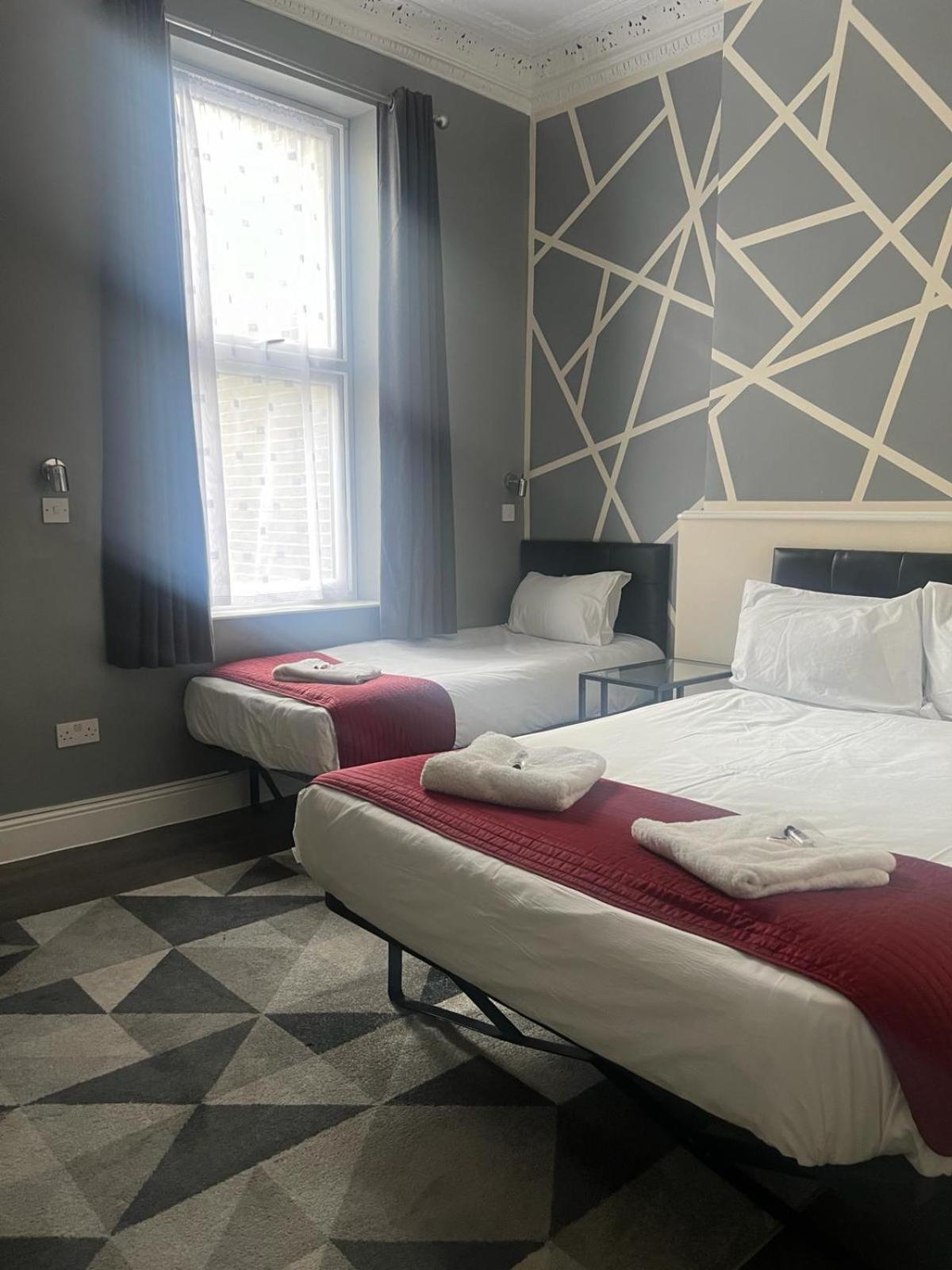 Saba Rooms And Apartments London Bagian luar foto