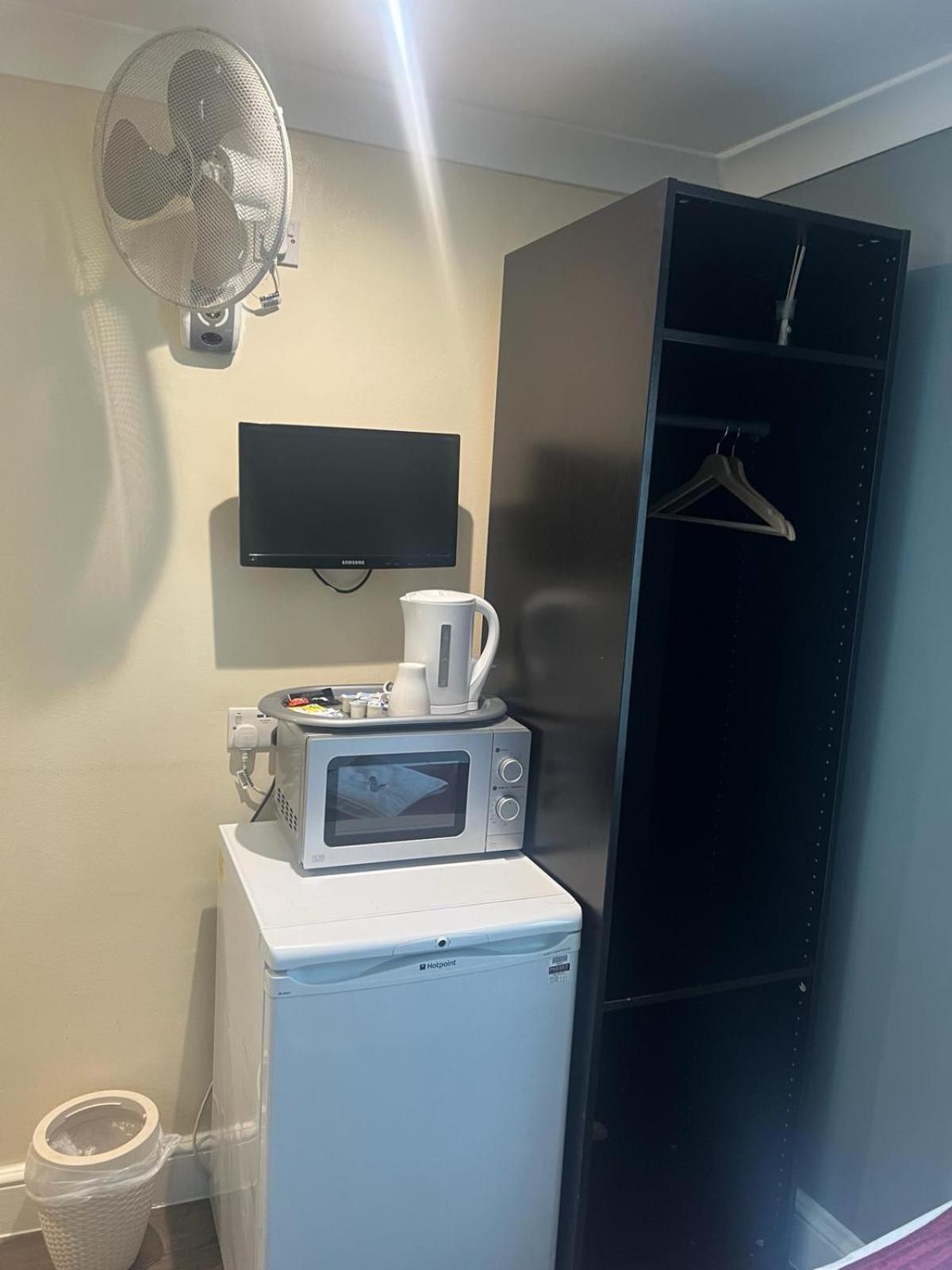 Saba Rooms And Apartments London Bagian luar foto
