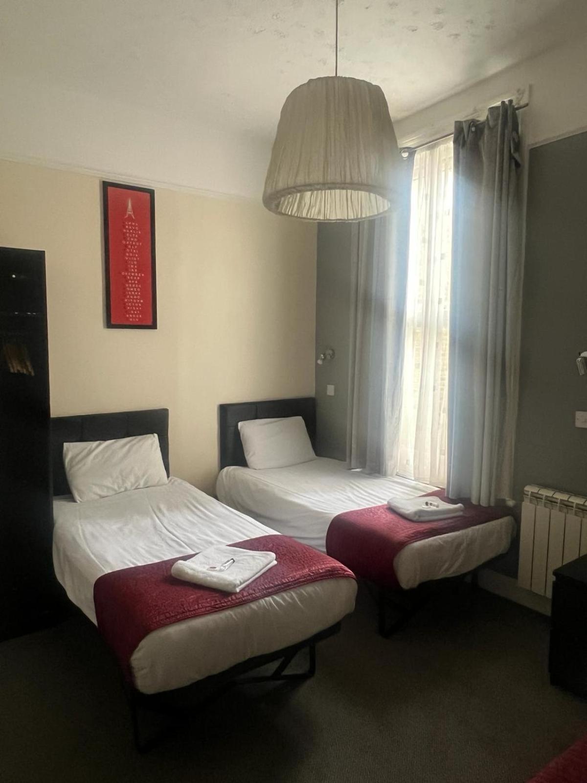 Saba Rooms And Apartments London Bagian luar foto